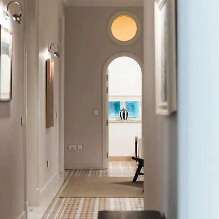 Boutique Luxury In Historic Balluta Building 公寓